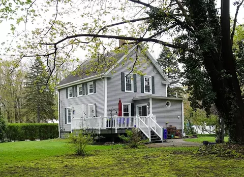 47 Davis Ave, Attleboro, MA 02703 photo 2