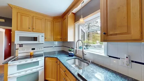 47 Davis Ave, Attleboro, MA 02703 photo 20