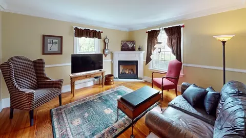 47 Davis Ave, Attleboro, MA 02703 photo 10