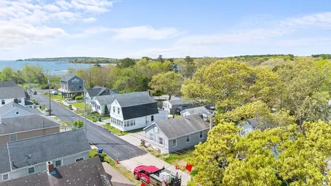 23 Barnes St # A, Wareham, MA 02571 photo 2