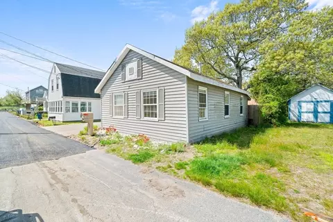 23 Barnes St # A, Wareham, MA 02571 photo 5