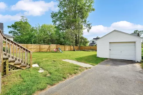 30 Corona St, Springfield, MA 01104 photo 28