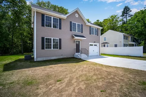 27 Jennings St, Springfield, MA 01119 photo 2