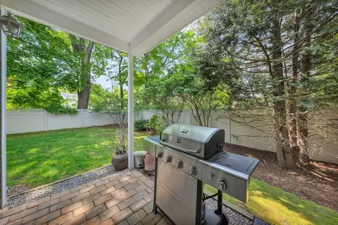 216 Main St #E1, Maynard, MA 01754 photo 3
