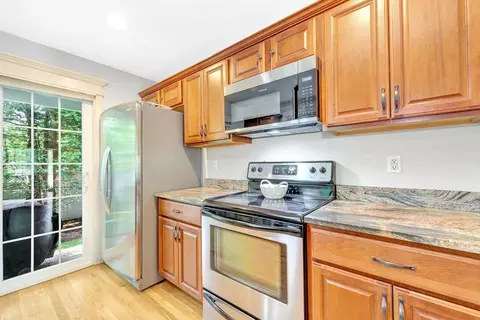 216 Main St #E1, Maynard, MA 01754 photo 6