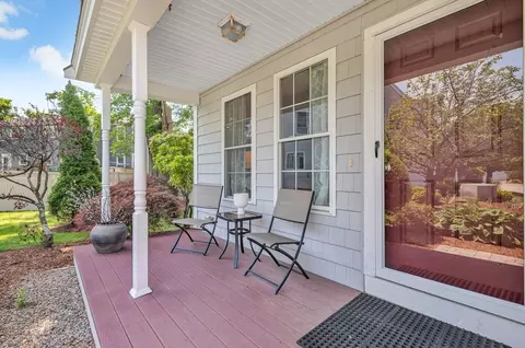 216 Main St #E1, Maynard, MA 01754 photo 2