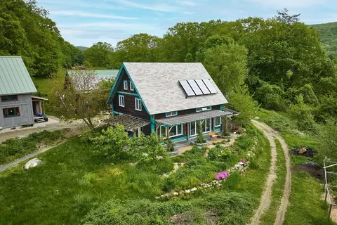 12 Wilde Rd, Buckland, MA 01338