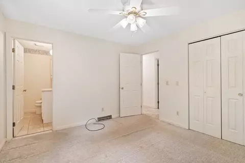 Bedroom - 409 Holcomb Rd, Springfield, MA 01118 photo 3 of 6
