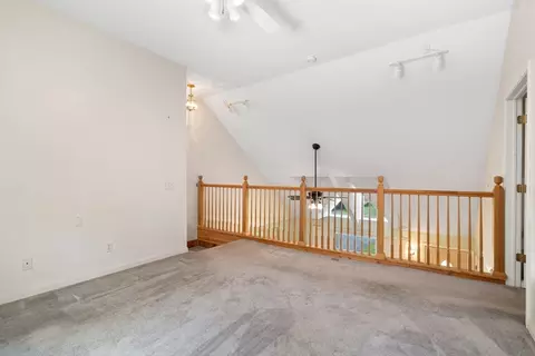 Living - 409 Holcomb Rd, Springfield, MA 01118 photo 5 of 6