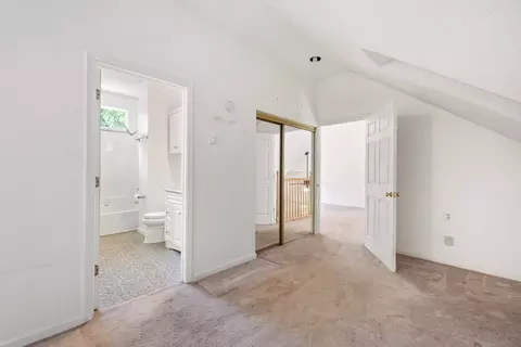 Bedroom - 409 Holcomb Rd, Springfield, MA 01118 photo 6 of 6