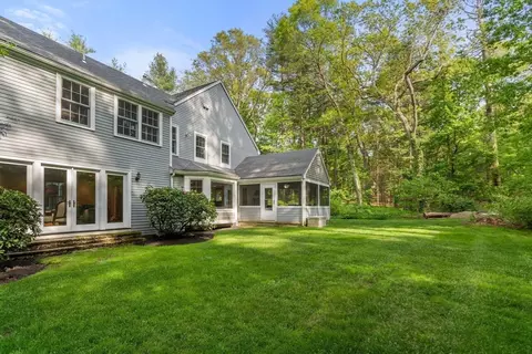 Exterior - 12 Pleasant St, Dover, MA 02030 photo 6 of 11