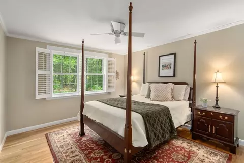 Bedroom - 12 Pleasant St, Dover, MA 02030 photo 4 of 5