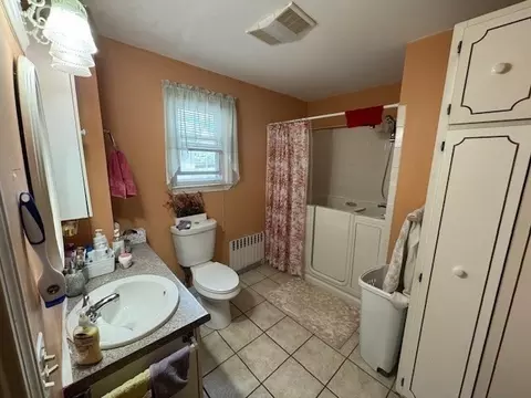 Bath - 96 Suffolk St, Fall River, MA 02720 photo 1 of 1