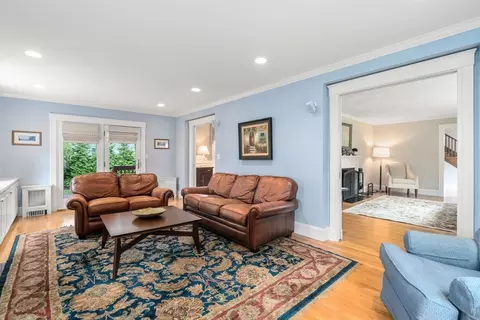 39 Prince St, Needham, MA 02492 photo 9