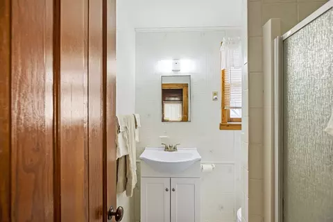 13 6th St, Wareham, MA 02571 photo 16