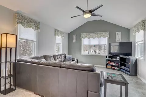 191 E Richardson Rd, Dracut, MA 01826 photo 10