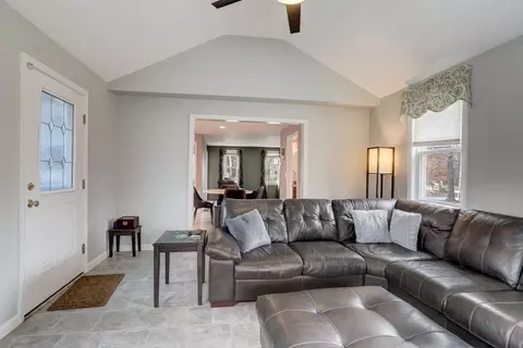 191 E Richardson Rd, Dracut, MA 01826 photo 9