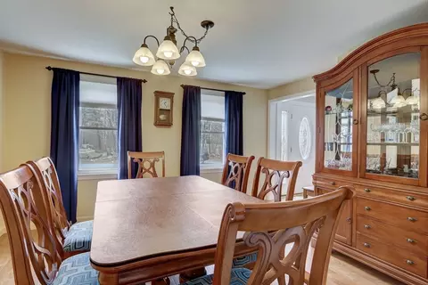 191 E Richardson Rd, Dracut, MA 01826 photo 11