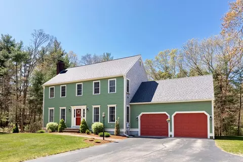 78 Highland Dr, Pembroke, MA 02359