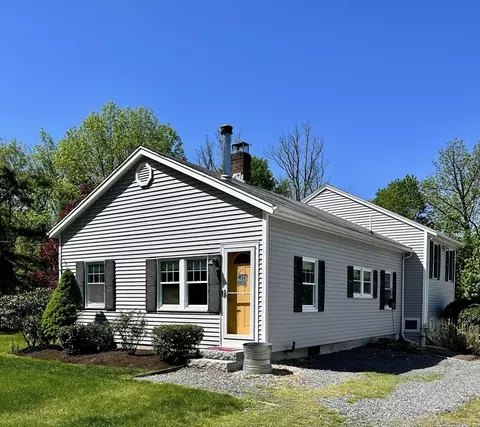 457 East St, West Bridgewater, MA 02379