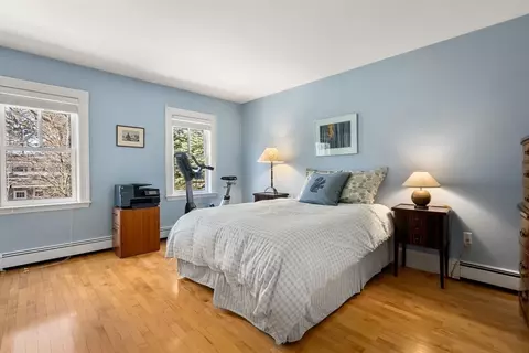 Bedroom - 9 Maple Rd, Weston, MA 02493 photo 6 of 8