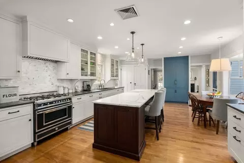Kitchen - 9 Maple Rd, Weston, MA 02493 photo 3 of 5