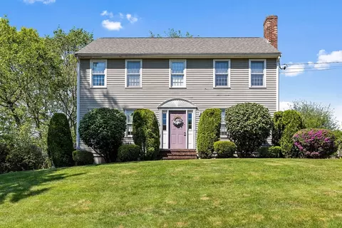 125 Bradley Ln, Bridgewater, MA 02324