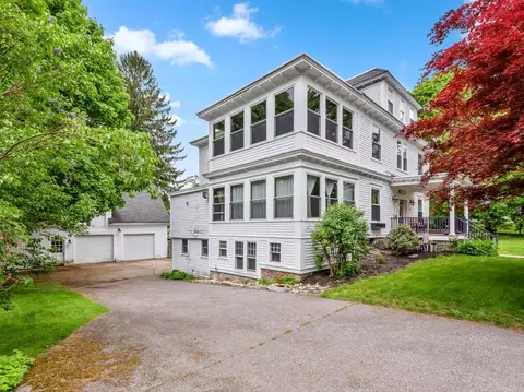 56 Moore Ave, Worcester, MA 01602 photo 32
