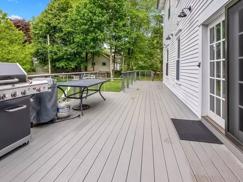 56 Moore Ave, Worcester, MA 01602 photo 12