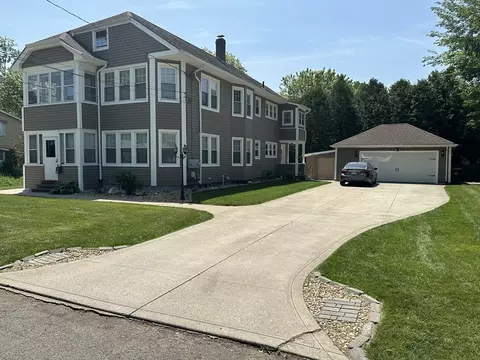 38-40 Ley St, Agawam, MA 01001