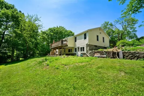 2 Terrace Dr, Worcester, MA 01609 photo 7