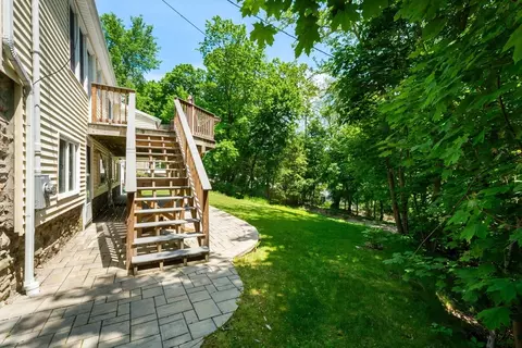 2 Terrace Dr, Worcester, MA 01609 photo 8