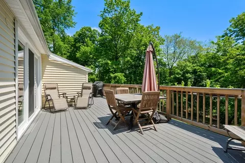 2 Terrace Dr, Worcester, MA 01609 photo 9