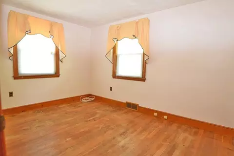 Bedroom - 38 Bartlett Rd, Randolph, MA 02368 photo 3 of 3