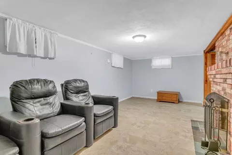 1271 Plumtree Rd, Springfield, MA 01119 photo 31