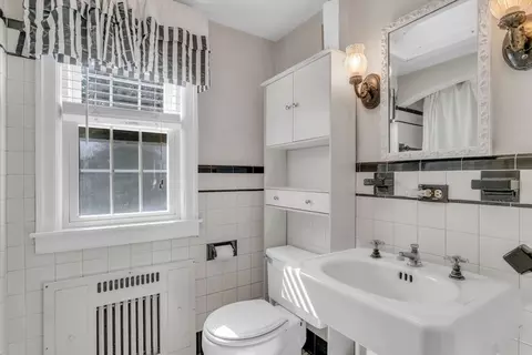 1271 Plumtree Rd, Springfield, MA 01119 photo 24