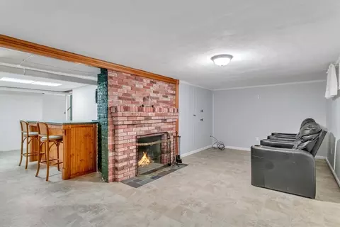 1271 Plumtree Rd, Springfield, MA 01119 photo 30