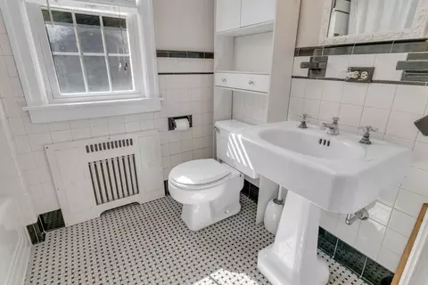 1271 Plumtree Rd, Springfield, MA 01119 photo 25