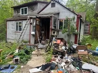 2 Shady Ln, Leicester, MA 01524