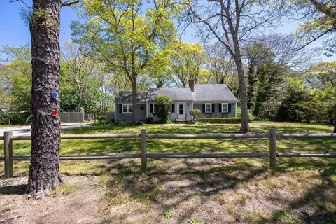 318 Camp St, Yarmouth, MA 02664