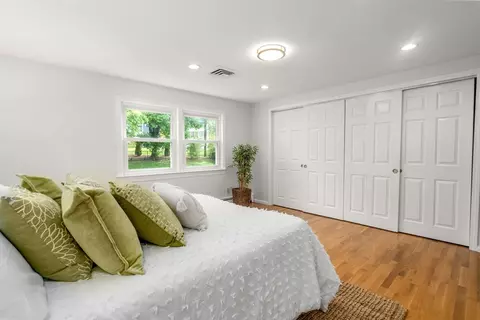 18 Julia Rd, Needham, MA 02492 photo 21