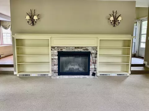 67 Elliott St, Barnstable, MA 02632 photo 4