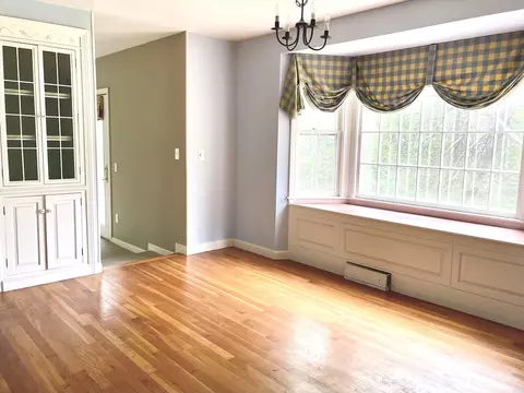 67 Elliott St, Barnstable, MA 02632 photo 8