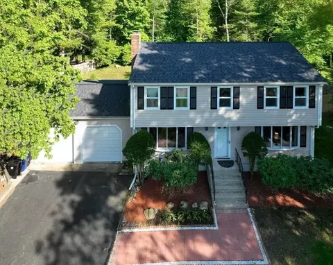 Exterior - 214 Hampton Rd, Sharon, MA 02067 photo 2 of 4