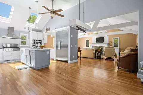 765 Wakeby Rd, Barnstable, MA 02648 photo 3