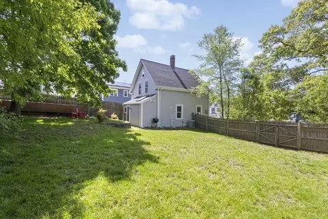 Exterior - 6 Valley St, Canton, MA 02021 photo 3 of 6
