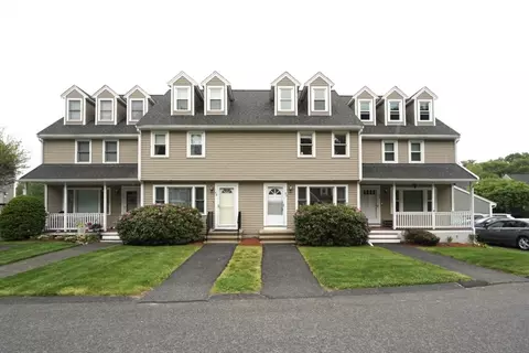 53 Merrimack Mdws #53, Tewksbury, MA 01876