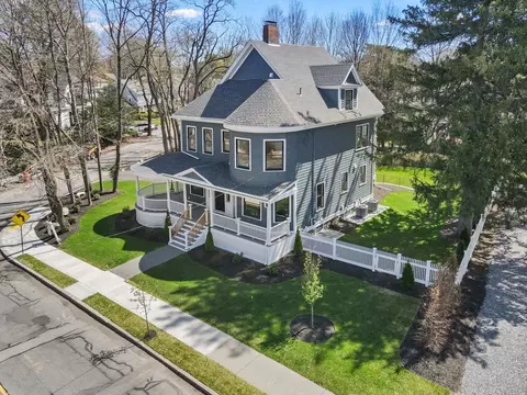 414 Waltham St, Newton, MA 02465