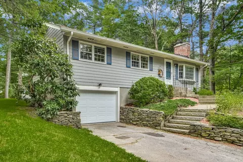 200 Howard St, Northborough, MA 01532