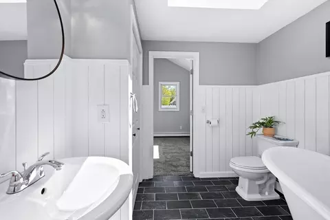 Bath - 12 Ryder St, Wareham, MA 02532 photo 3 of 4
